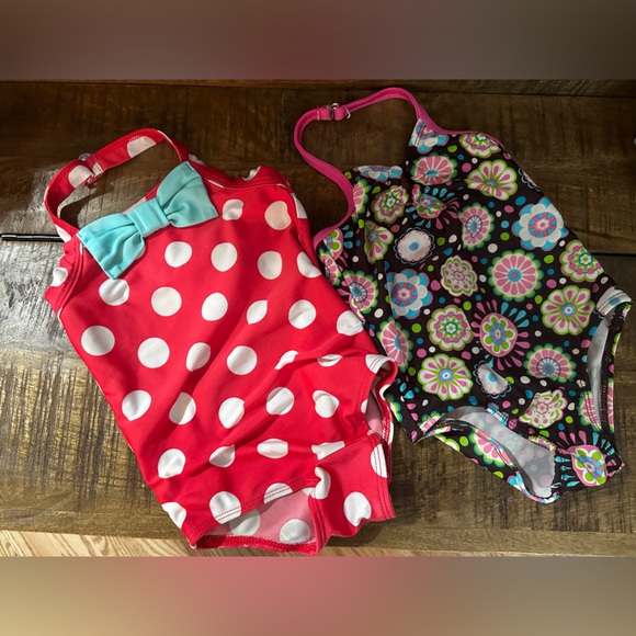 2T Girls Swimsuit Bundle - Picture 3 of 12